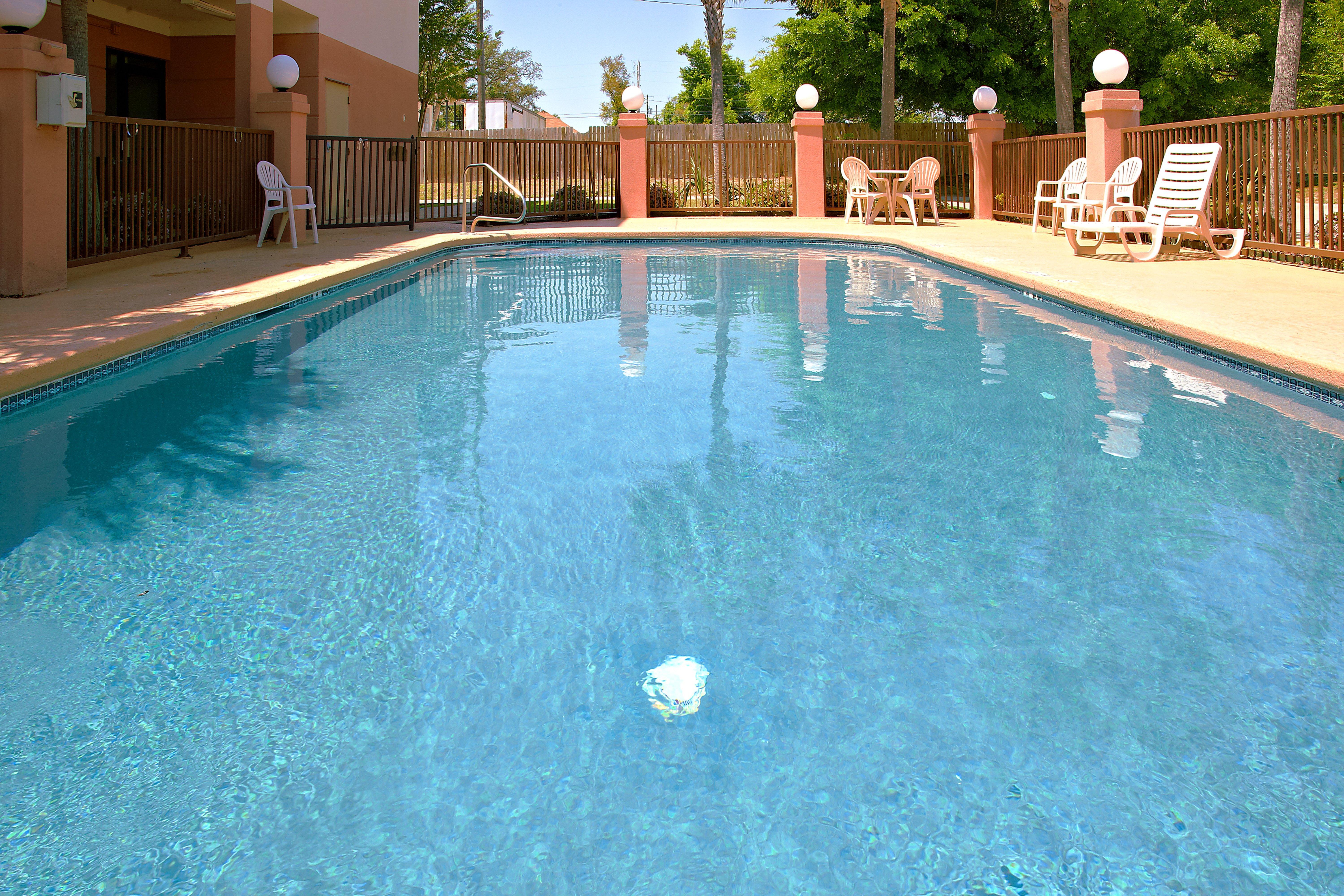Holiday Inn Express - Biloxi - Beach Blvd By Ihg Facilities photo