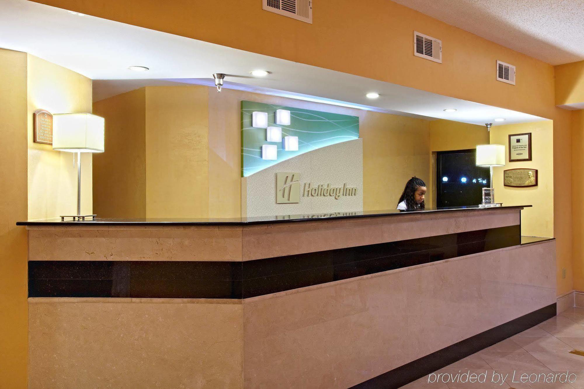 Holiday Inn Express - Biloxi - Beach Blvd By Ihg Interior photo