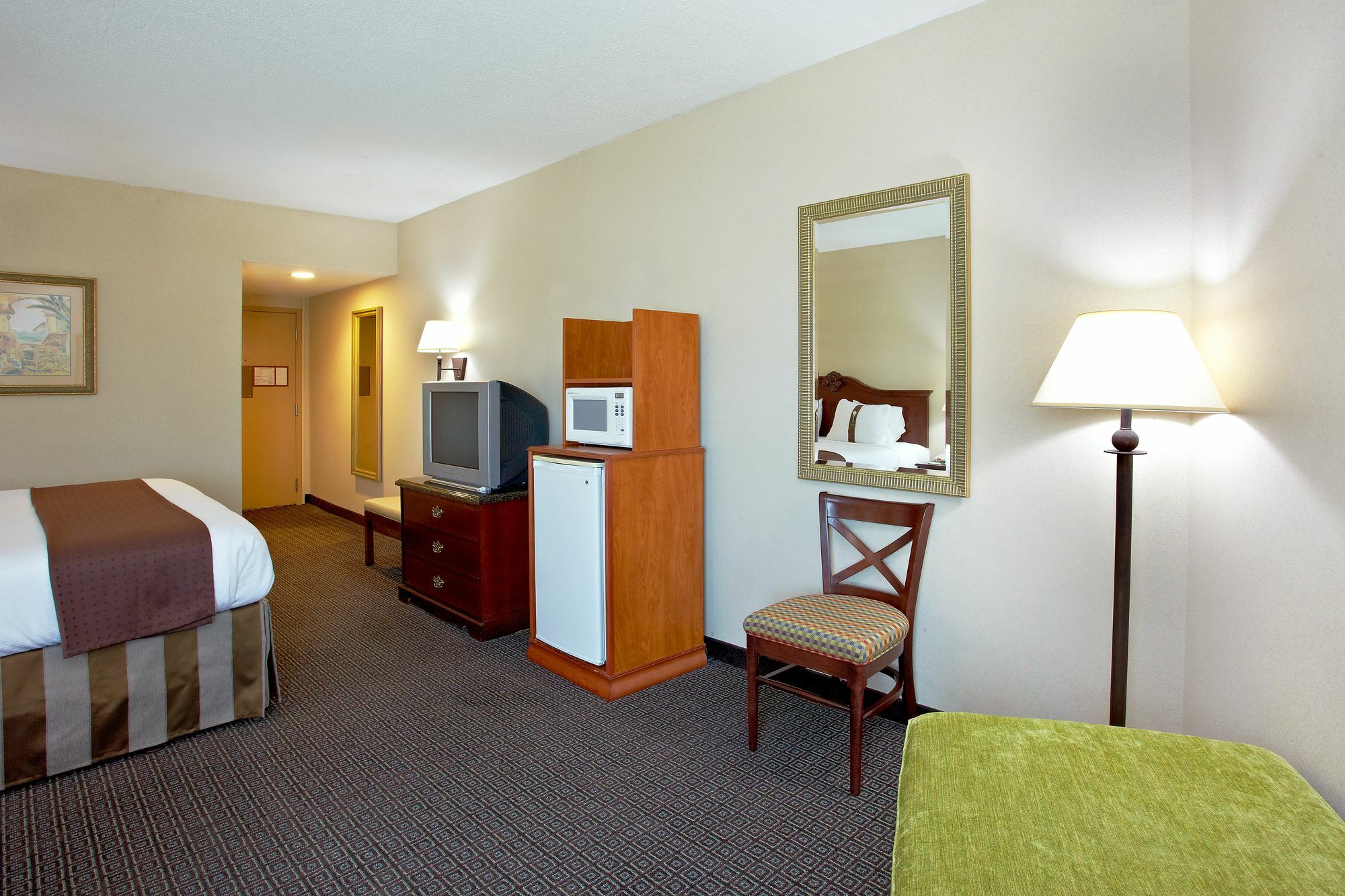 Holiday Inn Express - Biloxi - Beach Blvd By Ihg Room photo